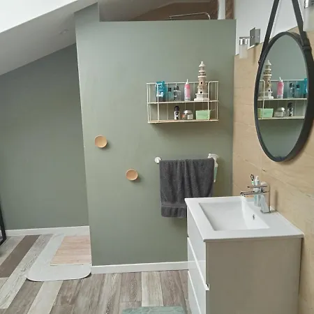 Loft Avec Piscine Et Сasa de vacaciones Cérans-Foulletourte