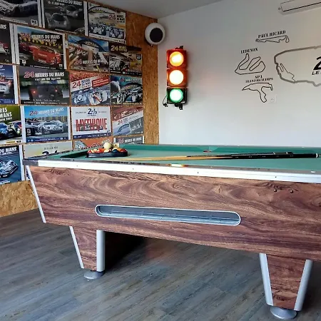 Сasa de vacaciones Loft Avec Piscine Et Cérans-Foulletourte