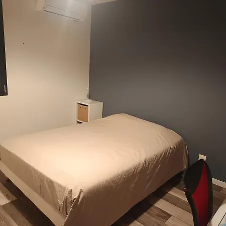 Сasa de vacaciones Loft Avec Piscine Et Cérans-Foulletourte